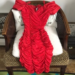 Vintage zum zum  stunning dress purchased at Suzy  cream cheese  boutique store